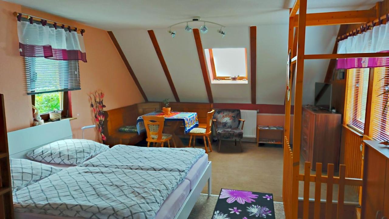 Kurort Steinbach-Hallenberg Ferienhaus Am Kirchberg מראה חיצוני תמונה